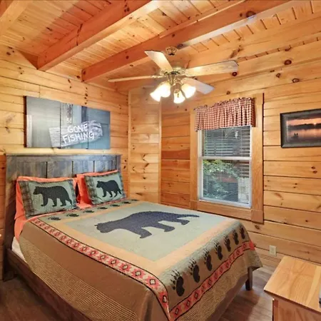 5Br Smoky Cabin Hot Tub, Games, 1 Mi To Parkway Pigeon Forge Exterior foto