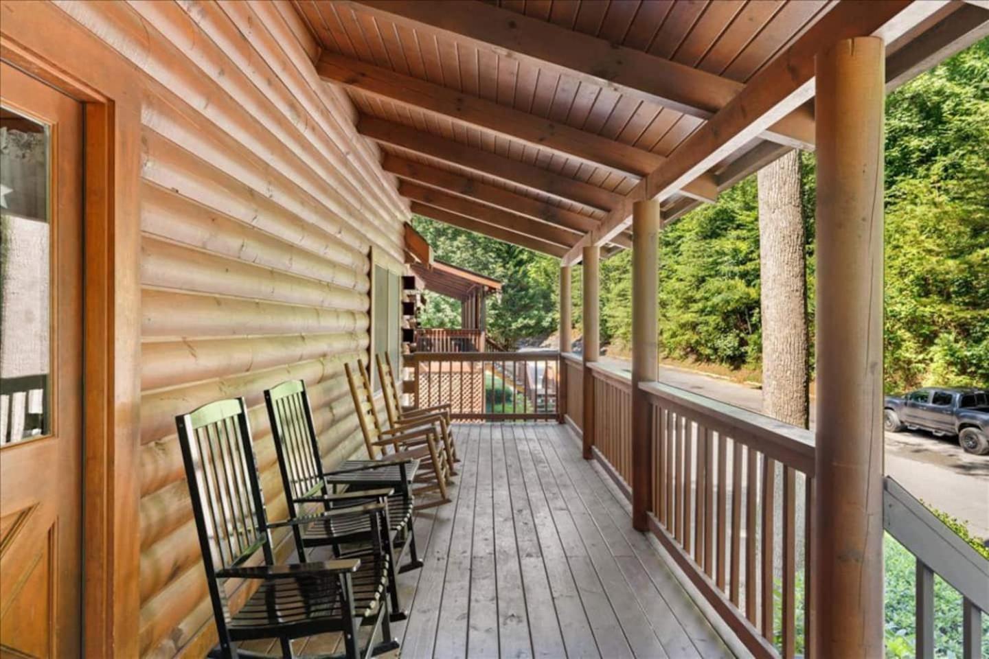 5br Smoky Hot Tub, Games, 1 Mi To Parkway Ferienhaus *