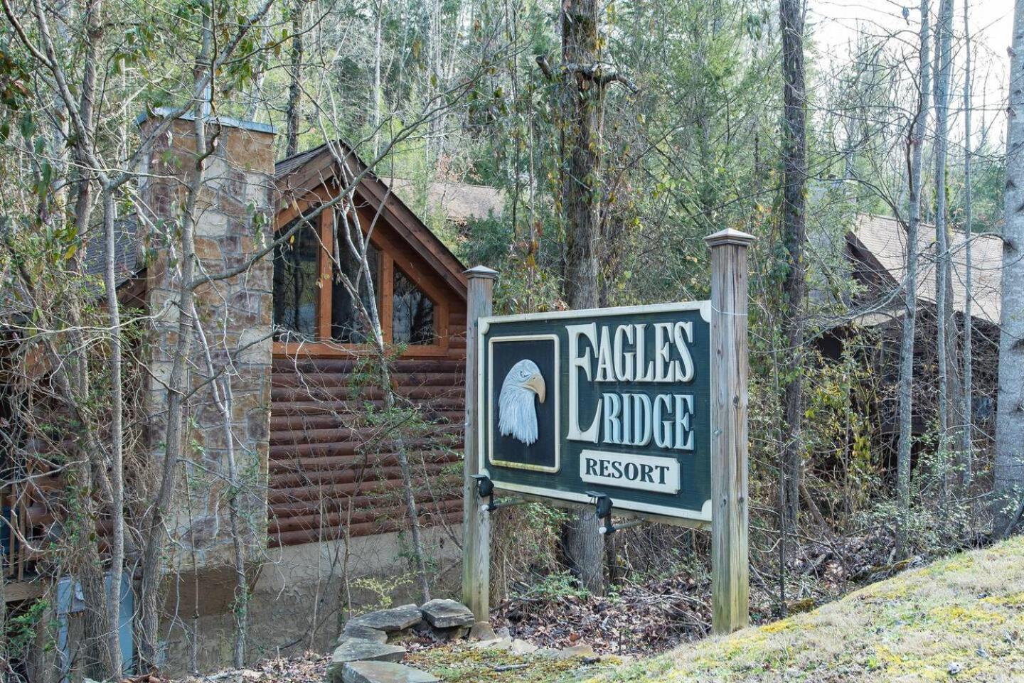 Ferienhaus 5br Smoky Hot Tub, Games, 1 Mi To Parkway Pigeon Forge